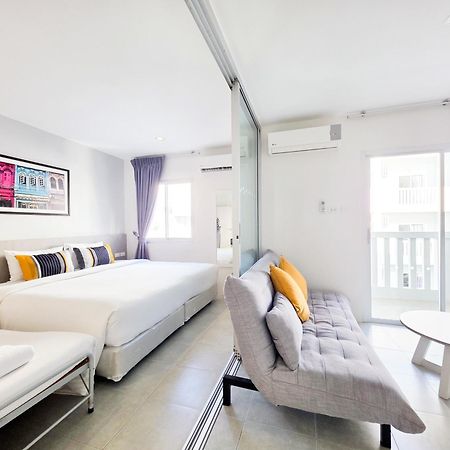 Recenta Suite Phuket Suanluang Εξωτερικό φωτογραφία