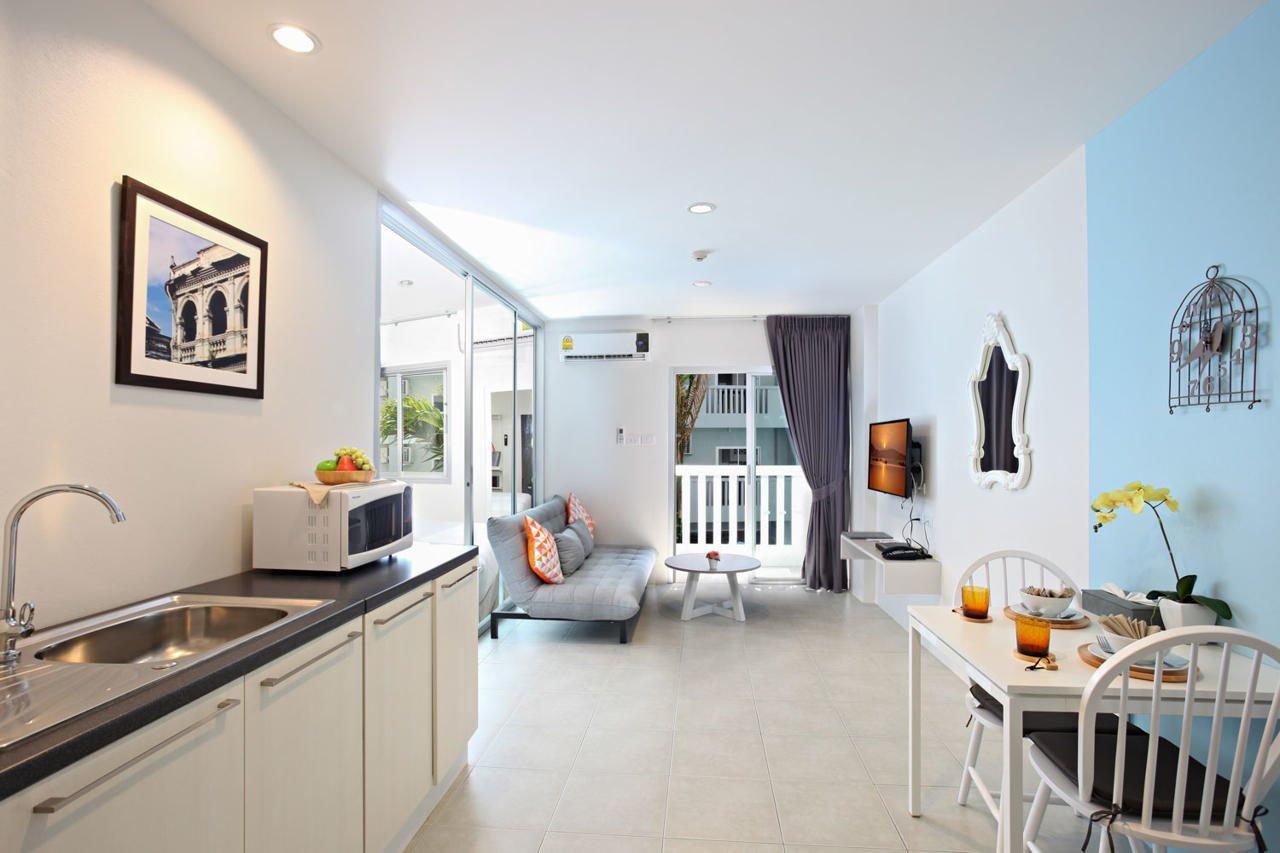 Recenta Suite Phuket Suanluang Εξωτερικό φωτογραφία