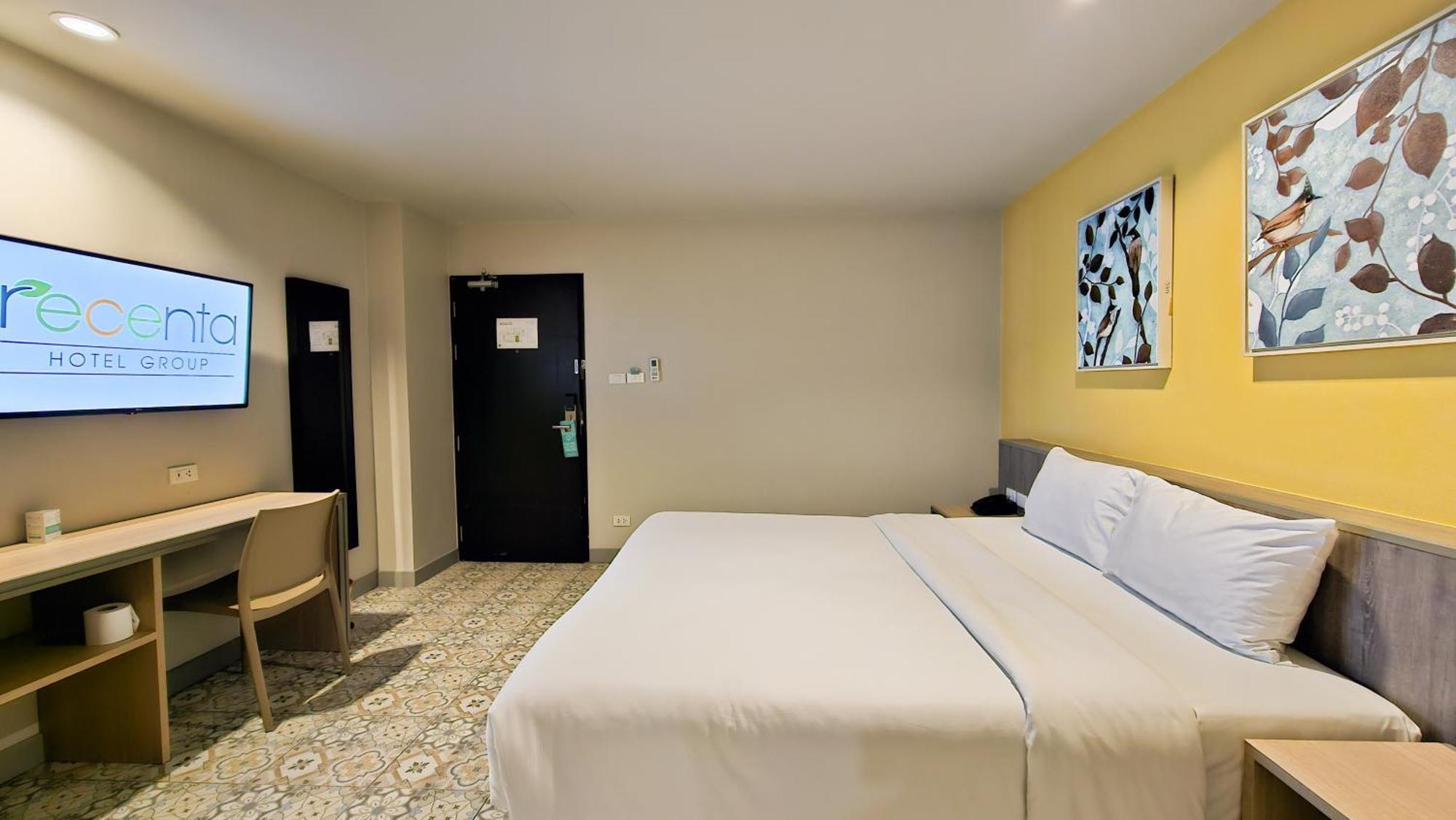 Recenta Suite Phuket Suanluang Εξωτερικό φωτογραφία