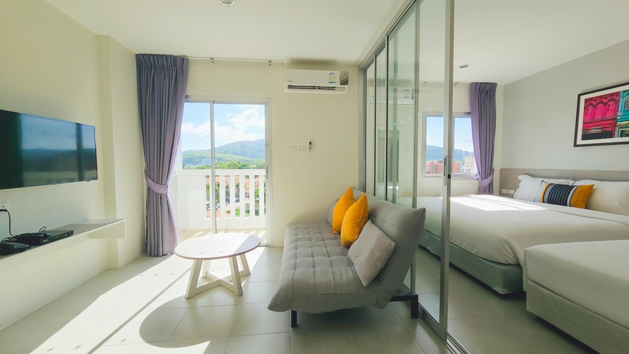 Recenta Suite Phuket Suanluang Εξωτερικό φωτογραφία