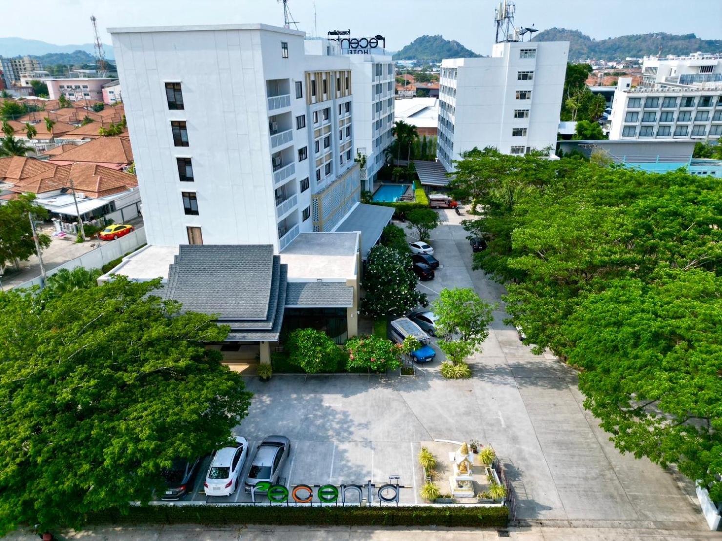 Recenta Suite Phuket Suanluang Εξωτερικό φωτογραφία