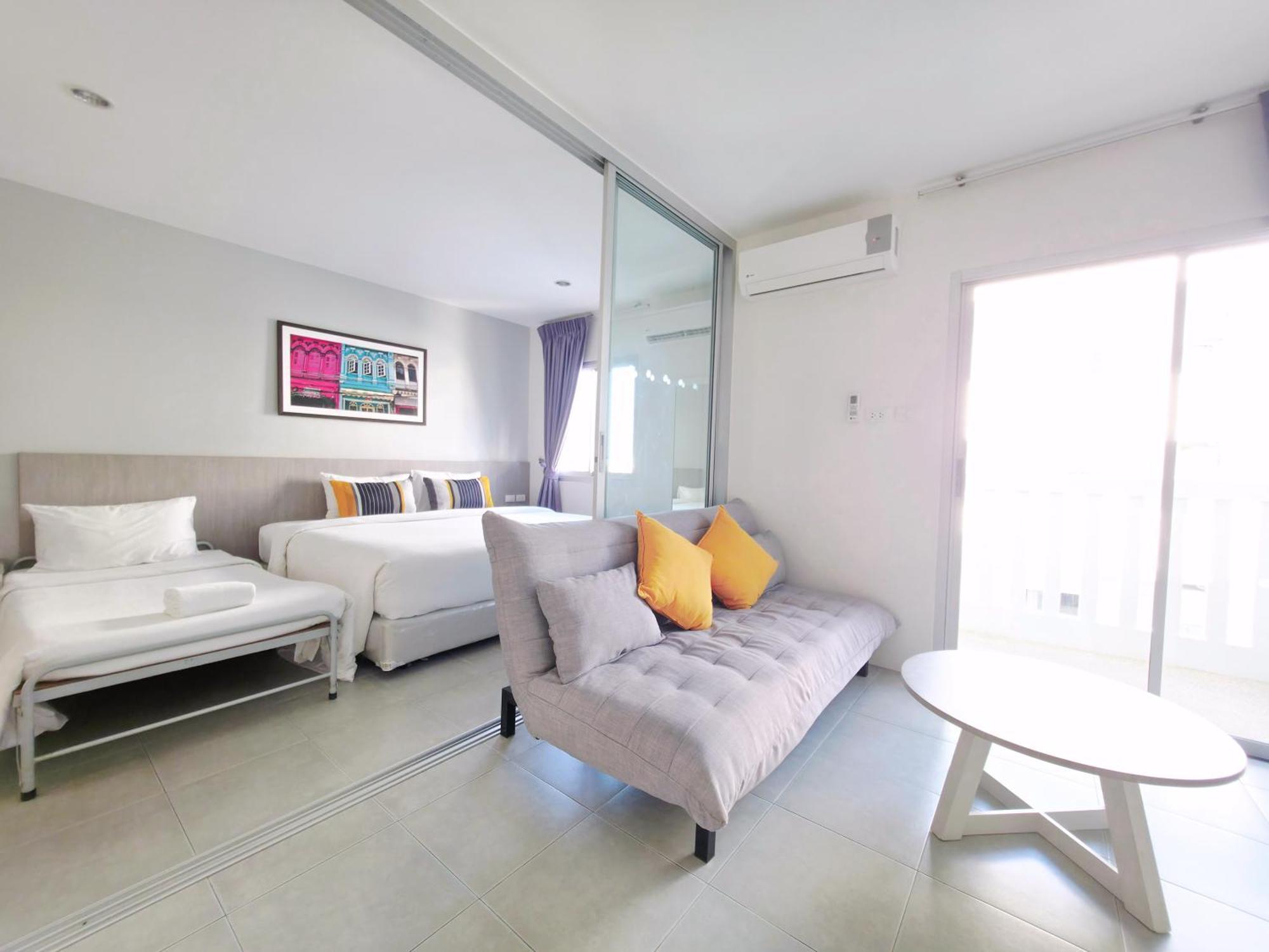 Recenta Suite Phuket Suanluang Εξωτερικό φωτογραφία
