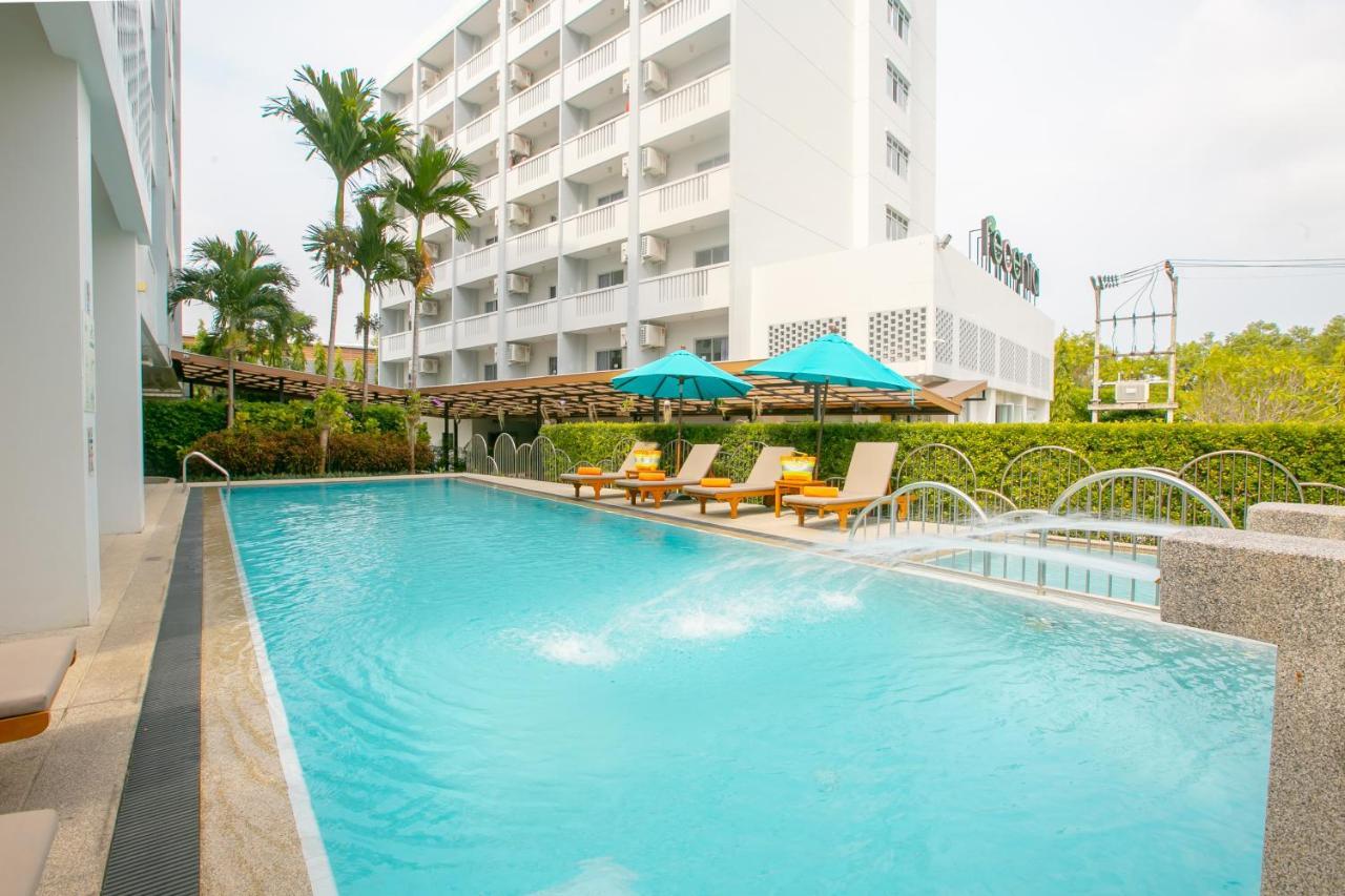 Recenta Suite Phuket Suanluang Εξωτερικό φωτογραφία
