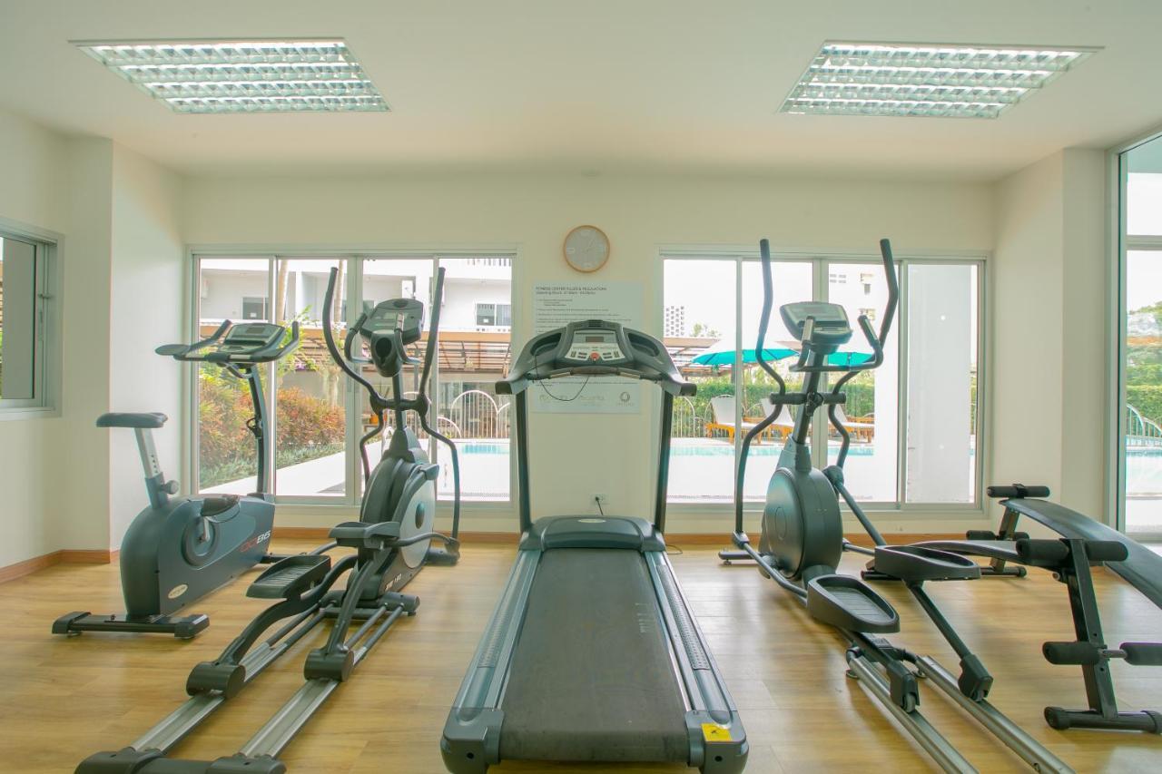 Recenta Suite Phuket Suanluang Εξωτερικό φωτογραφία